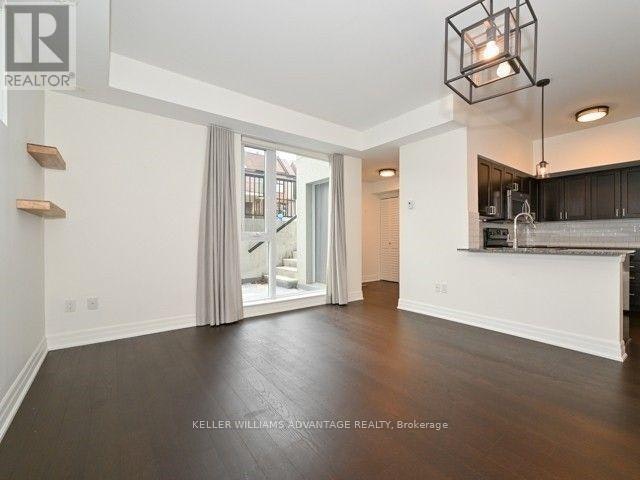 101-47 Macaulay Avenue, Toronto, ON, M6P 3P5 - 6