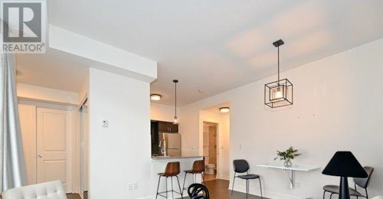 101-47 Macaulay Avenue, Toronto, ON, M6P 3P5 - 9