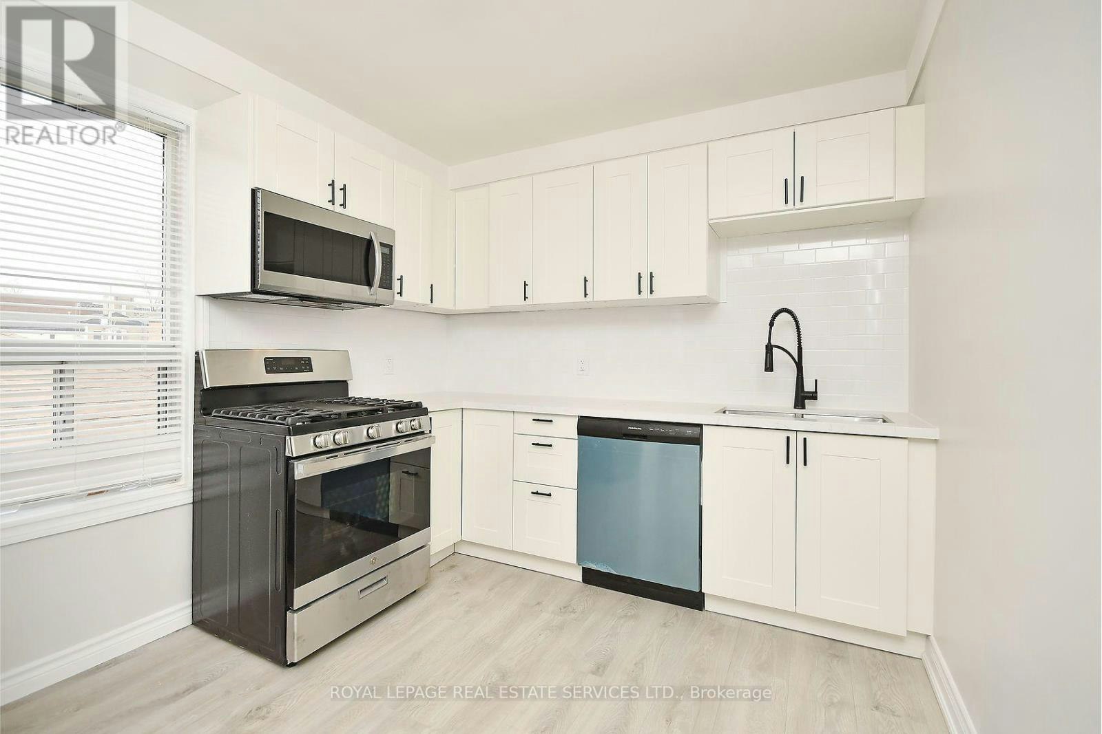 47 Emerald Street N, Hamilton, ON, L8L 5K2 - 5