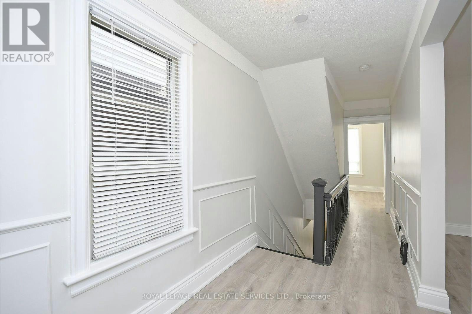 47 Emerald Street N, Hamilton, ON, L8L 5K2 - 3