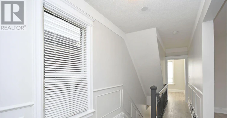 47 Emerald Street N, Hamilton, ON, L8L 5K2 - 3