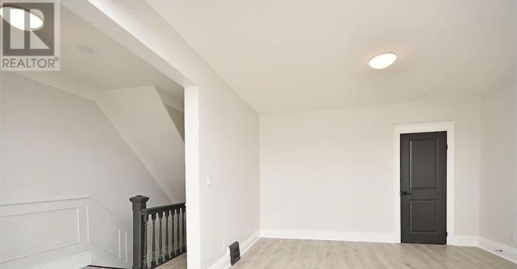 47 Emerald Street N, Hamilton, ON, L8L 5K2 - 15