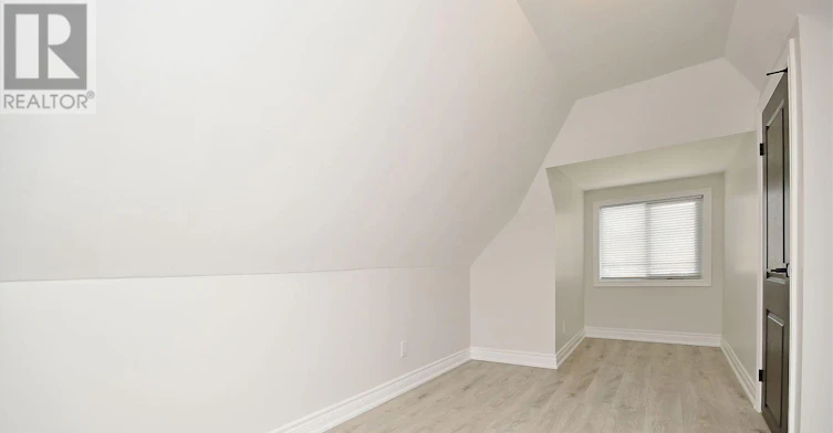 47 Emerald Street N, Hamilton, ON, L8L 5K2 - 18