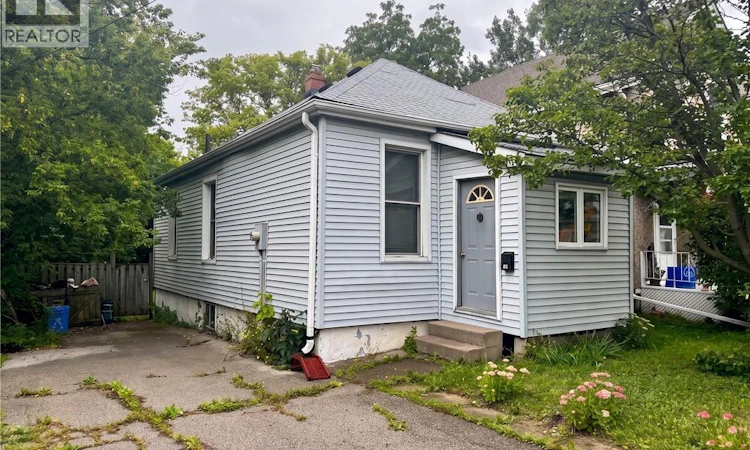 28 Brantdale Avenue