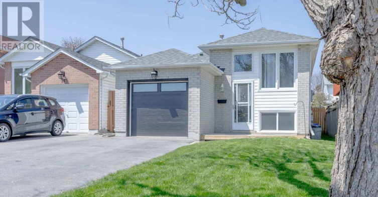 74 Trudeau Drive, Clarington, ON, L1C 4K2 - 2
