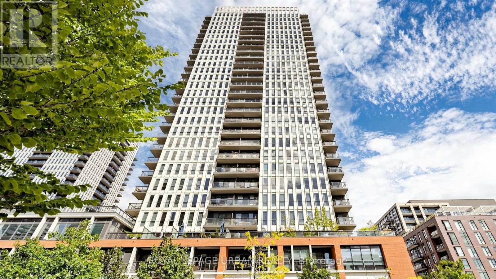2407-55 Regent Park Boulevard, Toronto, ON, M5A 3H6 - 2