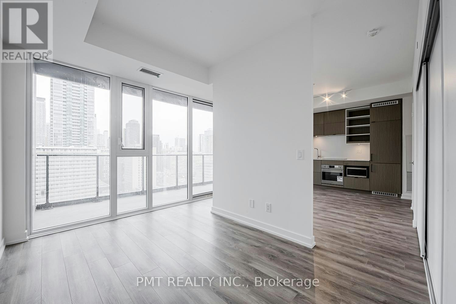 1901-20 Edward Street, Toronto, ON, M5G 0C5 - 3
