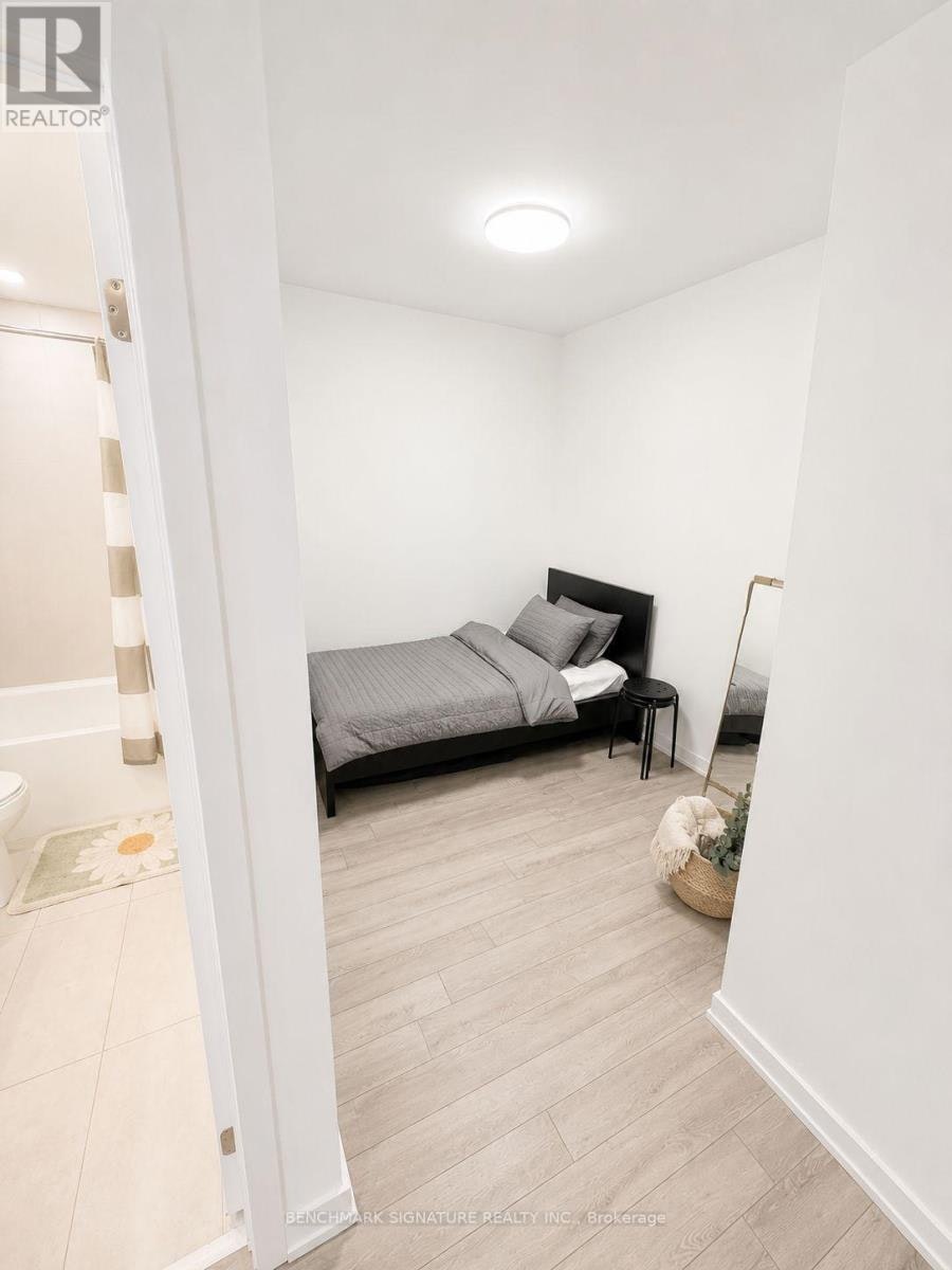 1902-89 Church Street, Toronto, ON, M5C 0B7 - 4
