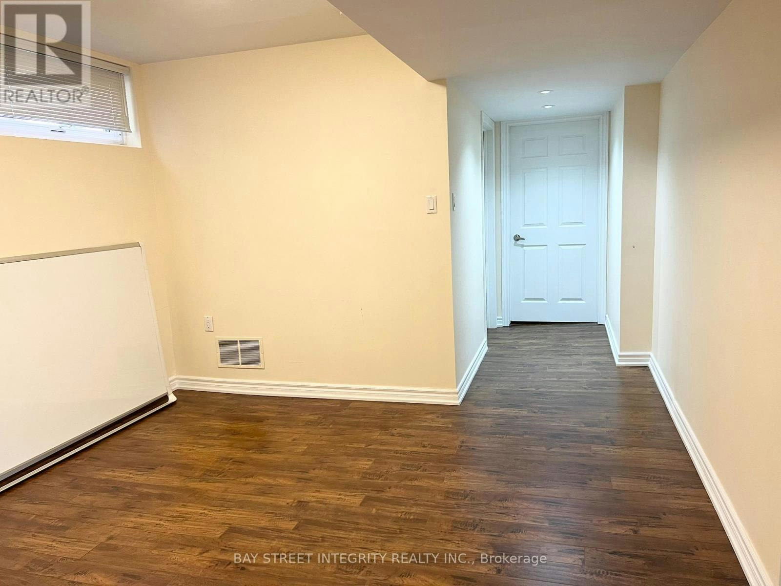 61 Morbank Drive, Toronto, ON, M1V 2M1 - 10
