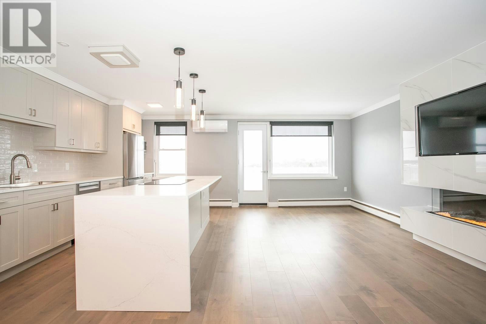 510-99 Pine Street, Sault Ste. Marie, ON, P6A 3Y3 - 2