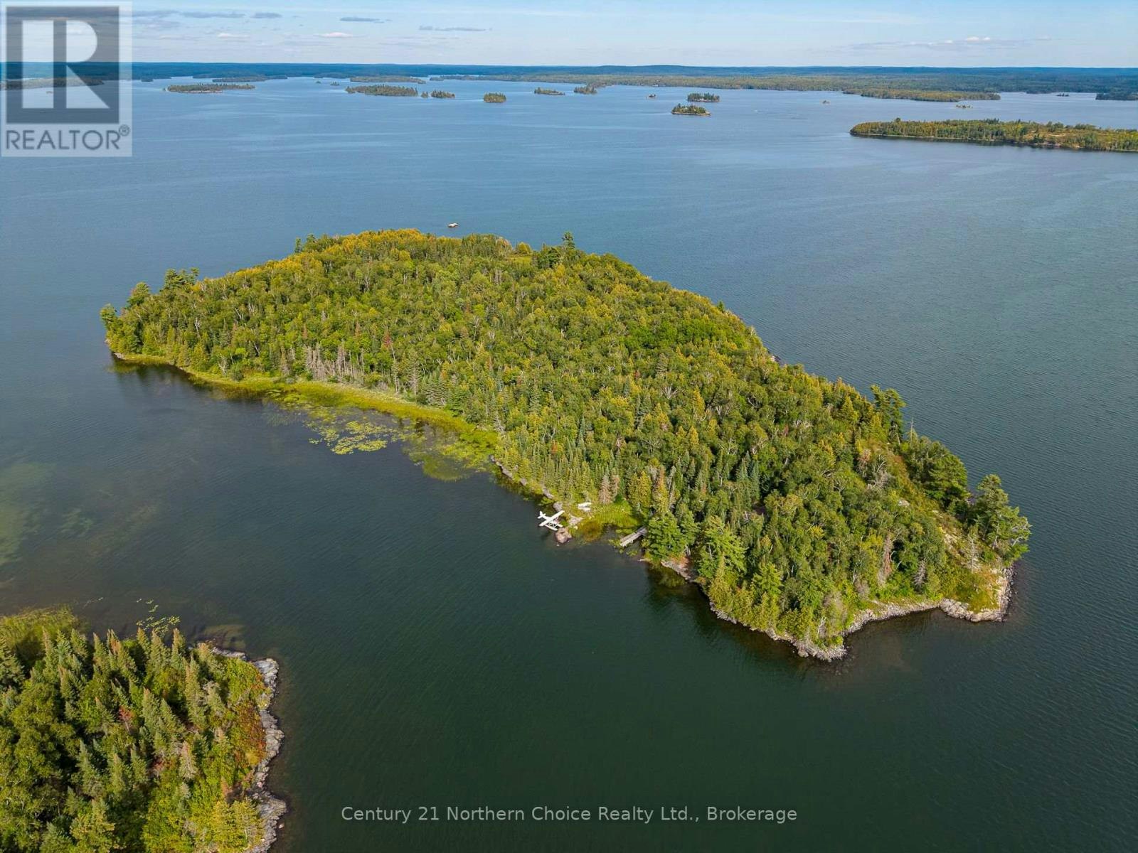 JO153 Shoal Lake Island, Kenora, ON, P0X 1E0