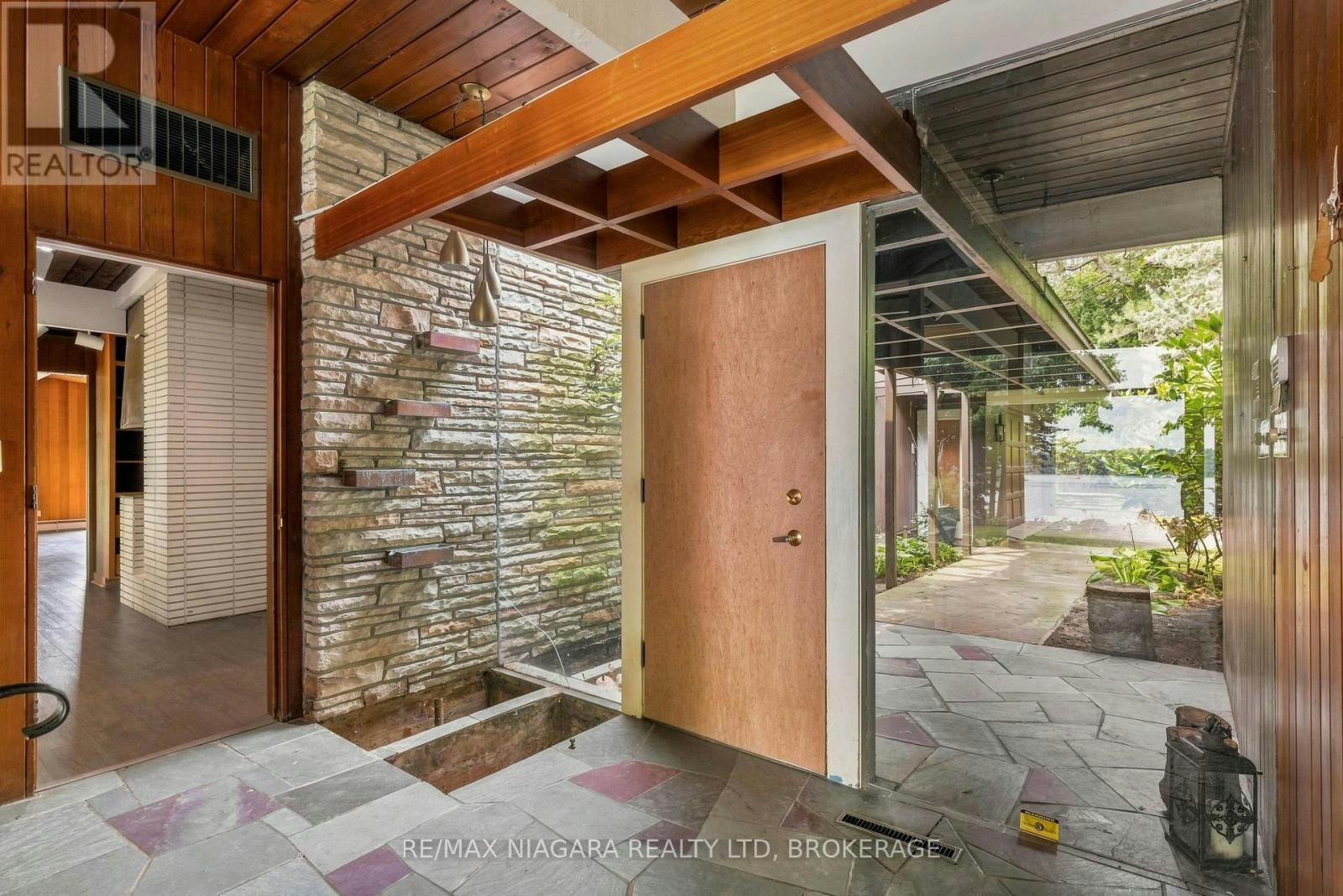 45 Port Master Drive, St. Catharines, ON, L2N 6X3 - 4