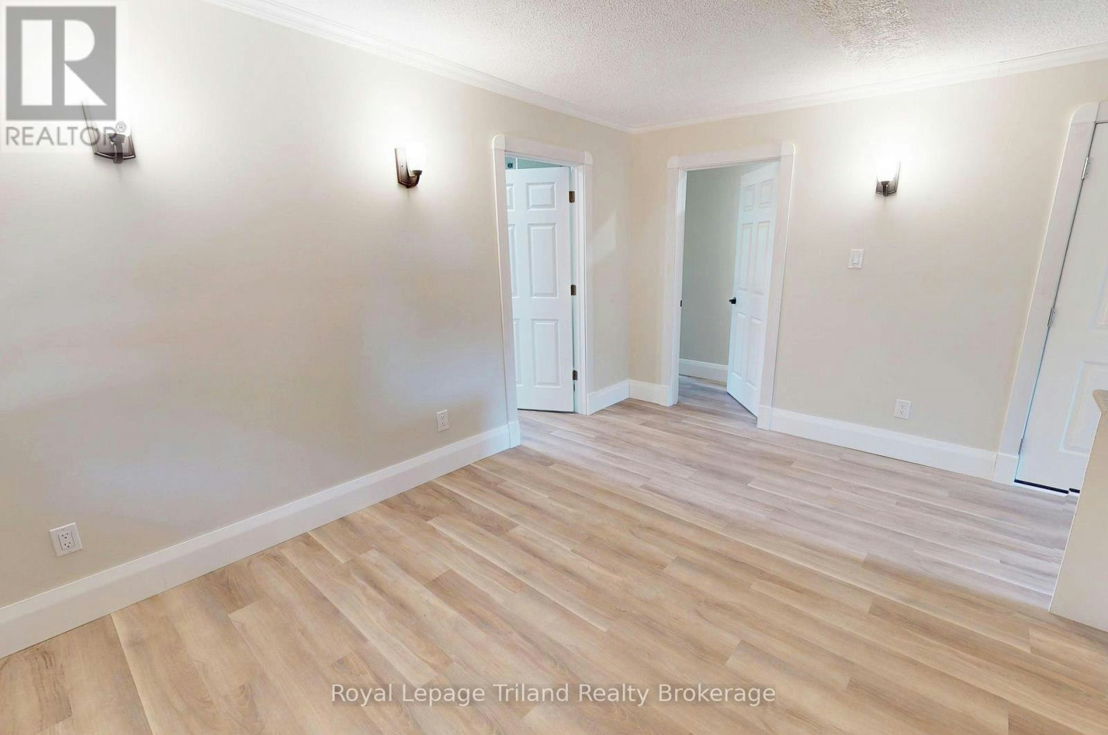 4-145 Vansittart Avenue, Woodstock, ON, N4S 6E5 - 7