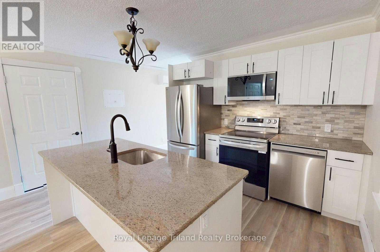 4-145 Vansittart Avenue, Woodstock, ON, N4S 6E5 - 5