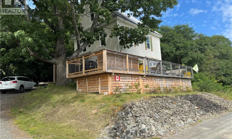 123 Bridge Street