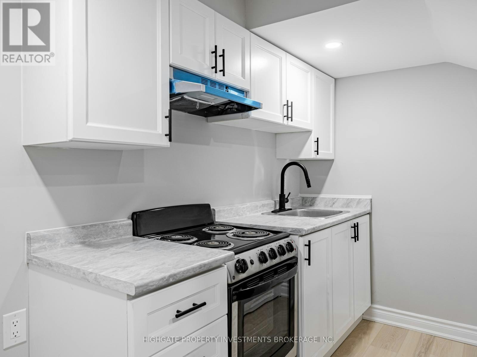 LOWER-6 Harper Hill Drive, Ajax, ON, L1T 0J9 - 13