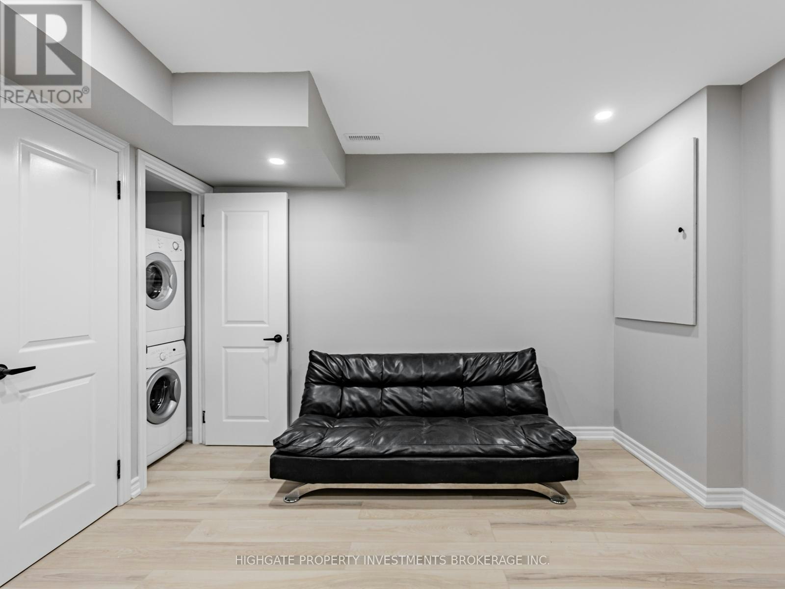 LOWER-6 Harper Hill Drive, Ajax, ON, L1T 0J9 - 16