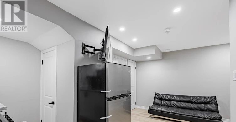 LOWER-6 Harper Hill Drive, Ajax, ON, L1T 0J9 - 10