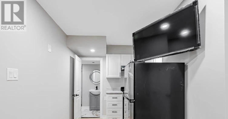LOWER-6 Harper Hill Drive, Ajax, ON, L1T 0J9 - 9