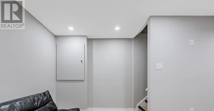 LOWER-6 Harper Hill Drive, Ajax, ON, L1T 0J9 - 7