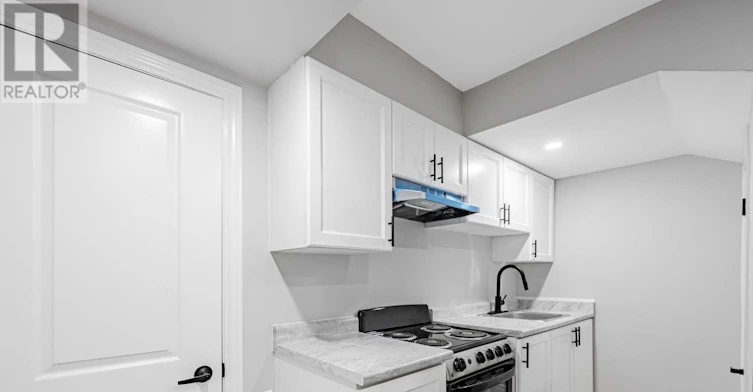 LOWER-6 Harper Hill Drive, Ajax, ON, L1T 0J9 - 12