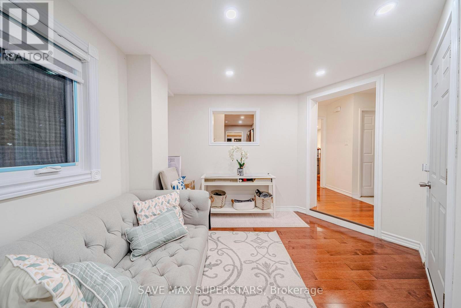 1679 Portland Court, Pickering, ON, L1V 5L5 - 7