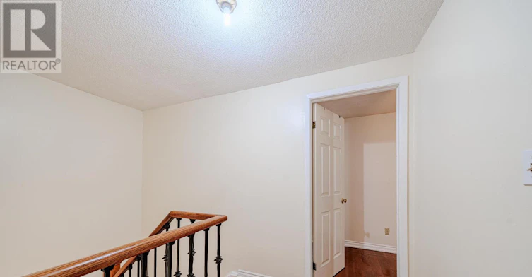 1679 Portland Court, Pickering, ON, L1V 5L5 - 29