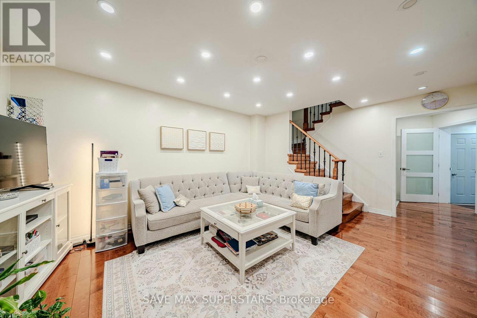 1679 Portland Court, Pickering, ON, L1V 5L5 - 13