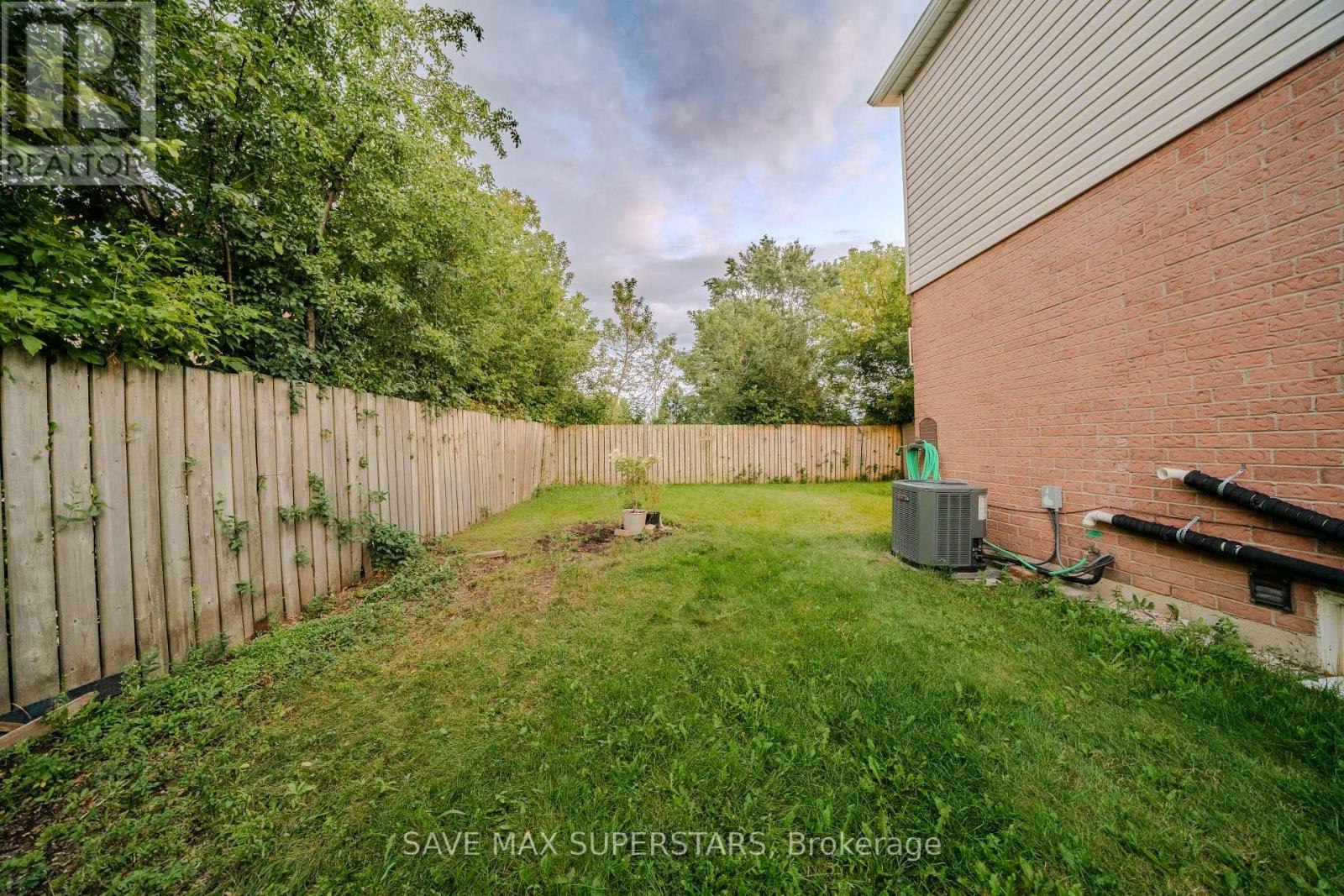 1679 Portland Court, Pickering, ON, L1V 5L5 - 43
