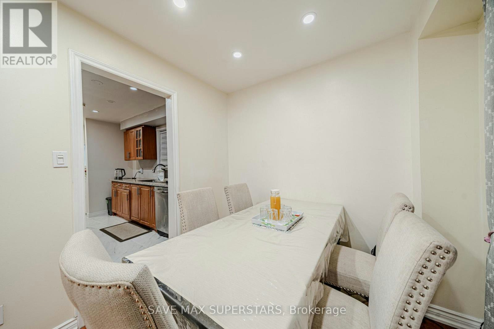 1679 Portland Court, Pickering, ON, L1V 5L5 - 18