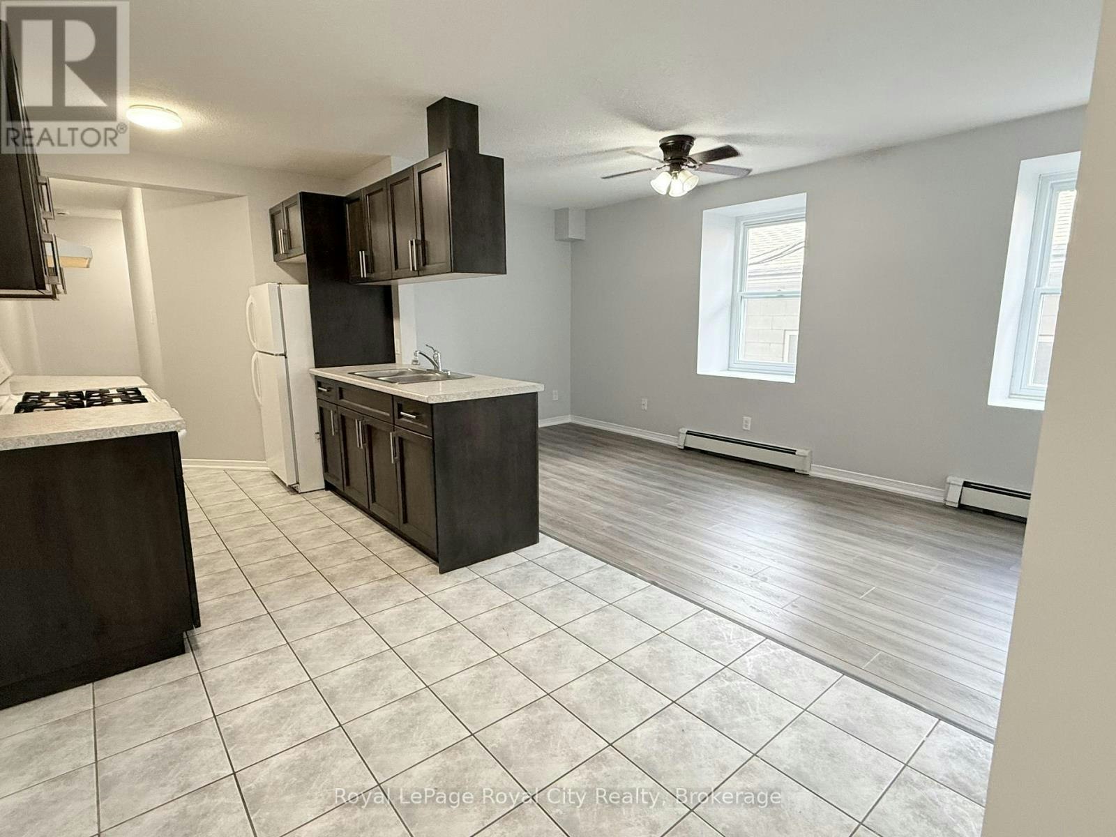 2-116 Wyndham Street N, Guelph, ON, N1H 4E8 - 2