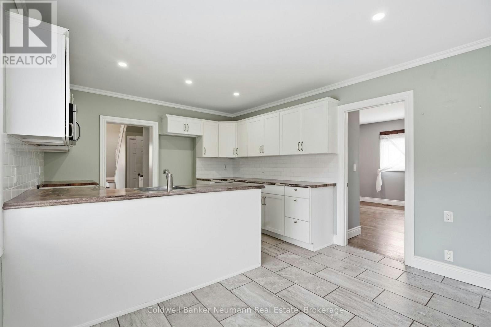 3963 111 Road, Perth East, ON, N5A 6S5 - 9