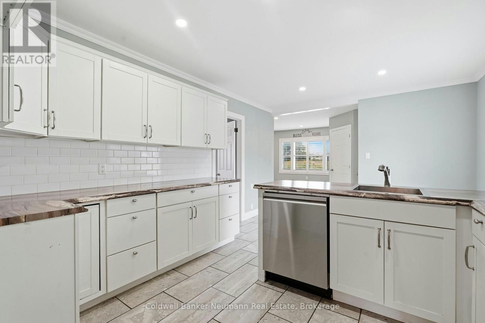 3963 111 Road, Perth East, ON, N5A 6S5 - 8