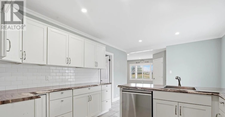 3963 111 Road, Perth East, ON, N5A 6S5 - 8