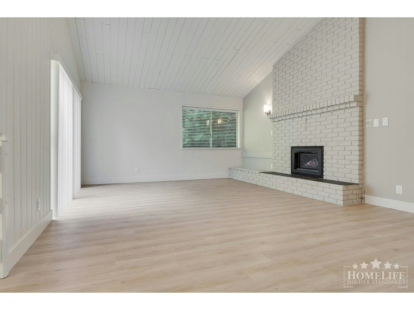 Hiouse-12687 23 Avenue, Surrey, BC, V4A 2C6 - 2