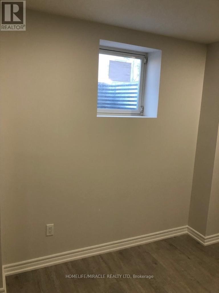 63 Deepwood (Bst Crescent, East Gwillimbury, ON, L9N 0P8 - 14