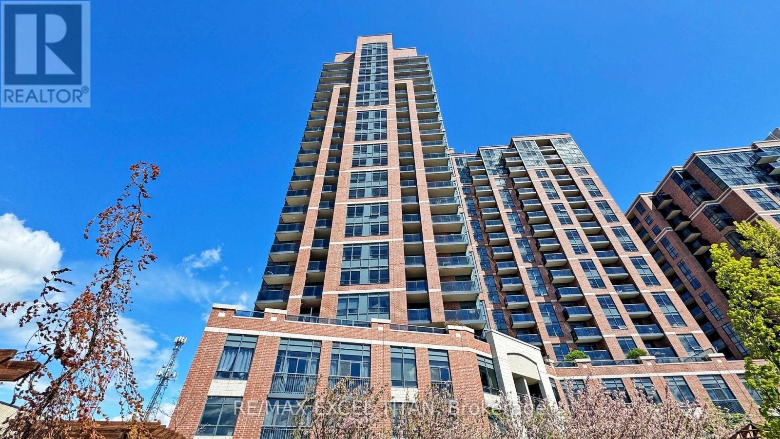 1132-60 Heintzman Street, Toronto, ON, M6P 5A1