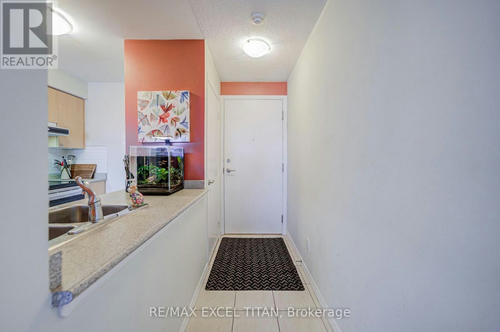 1132-60 Heintzman Street, Toronto, ON, M6P 5A1 - 9