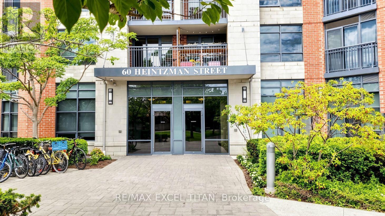 1132-60 Heintzman Street, Toronto, ON, M6P 5A1 - 3
