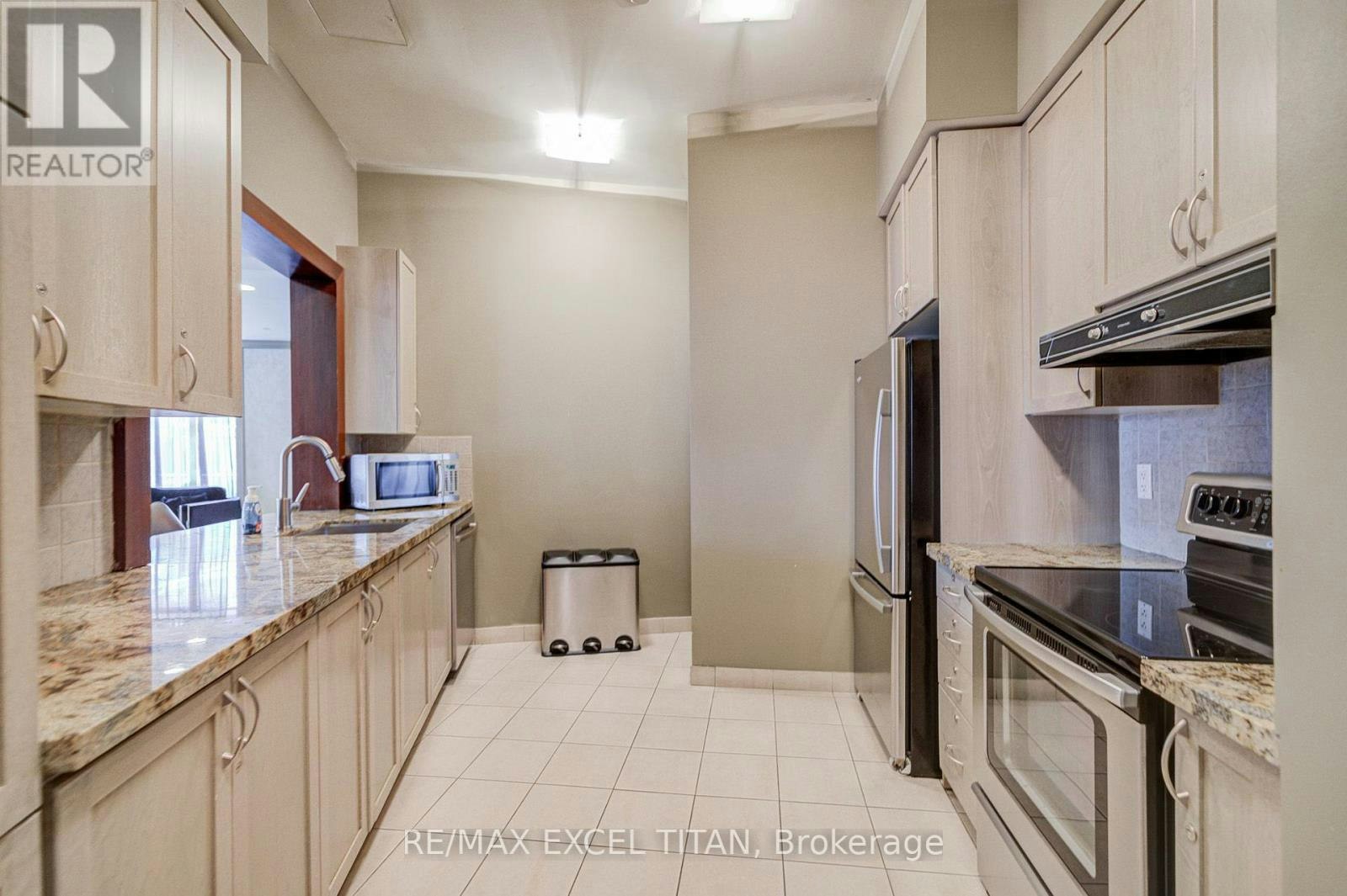 1132-60 Heintzman Street, Toronto, ON, M6P 5A1 - 34