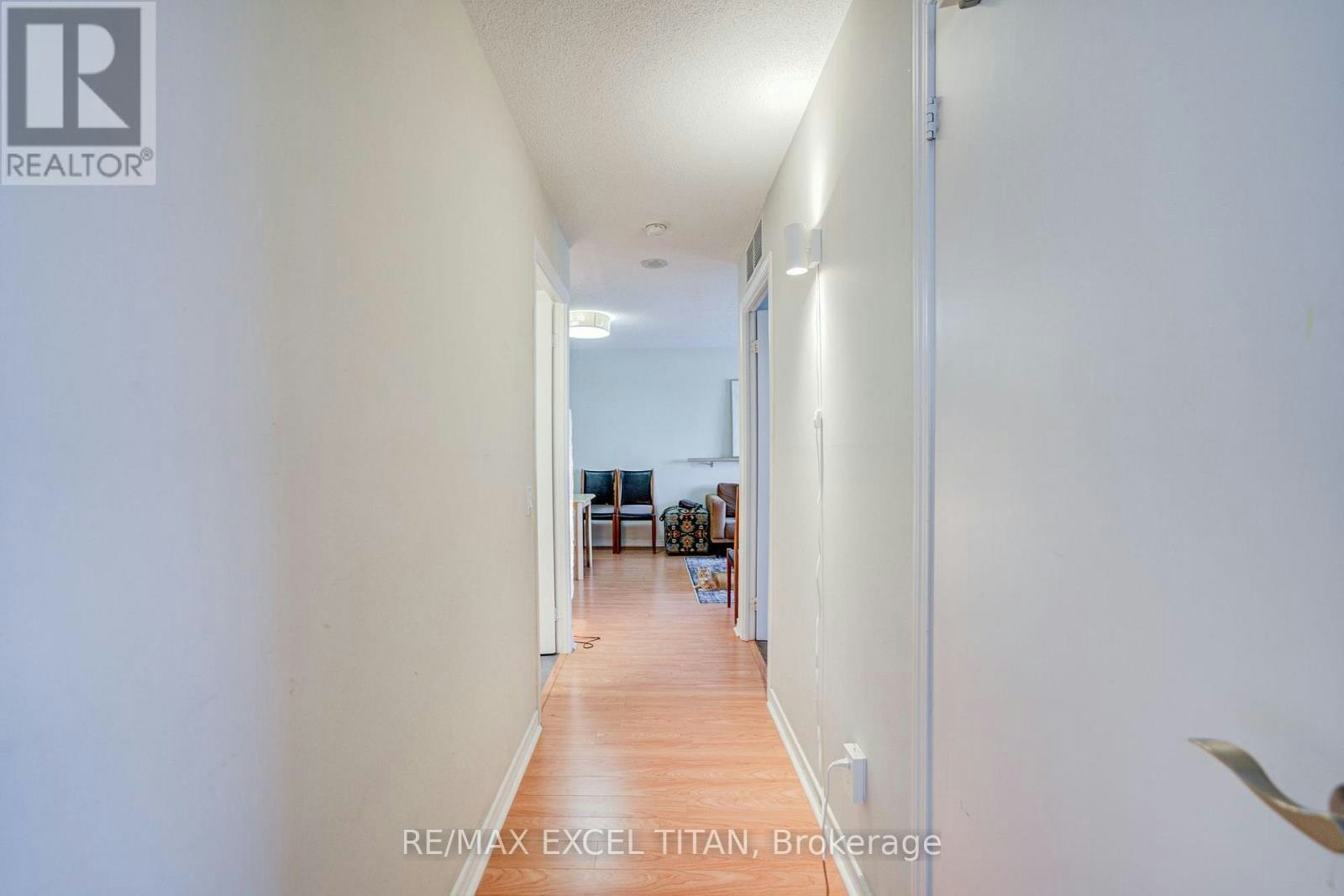 1132-60 Heintzman Street, Toronto, ON, M6P 5A1 - 23