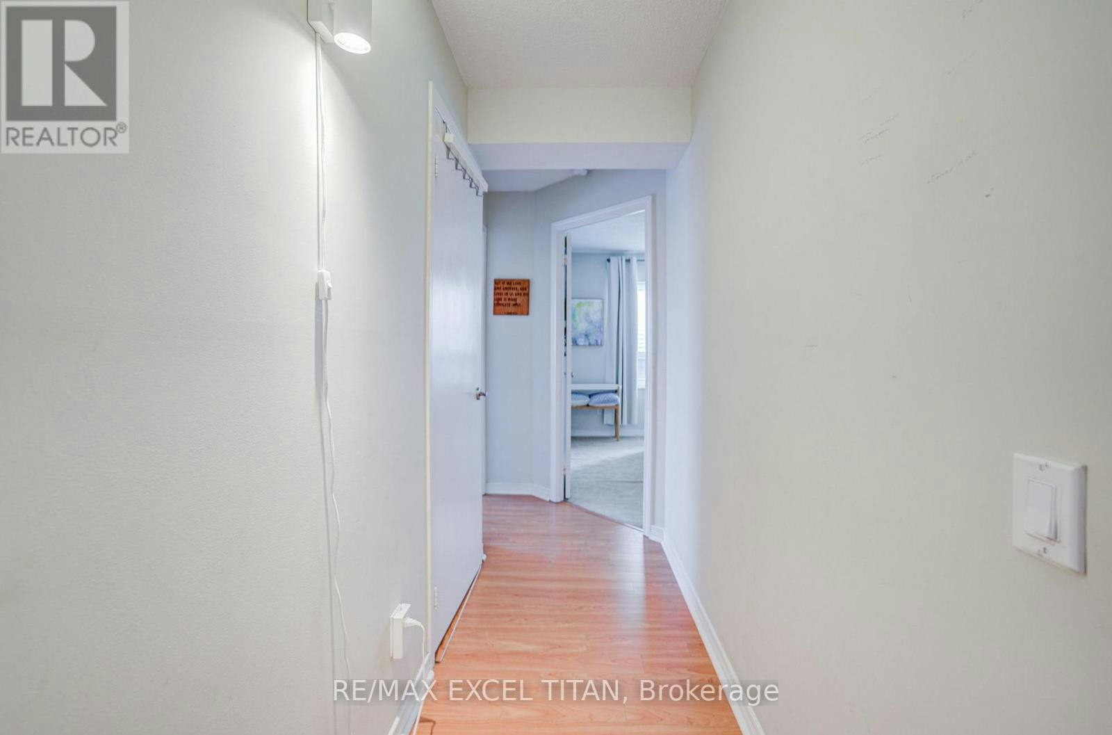 1132-60 Heintzman Street, Toronto, ON, M6P 5A1 - 22