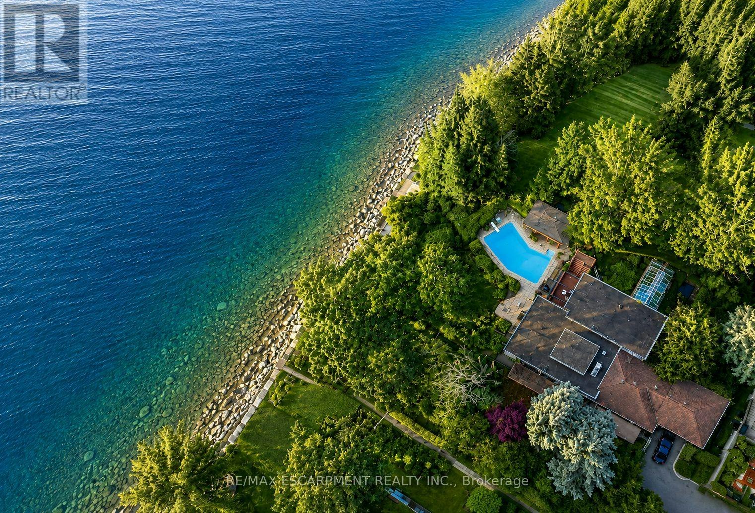 10 Brookfield Road, Oakville, ON, L6K 2Y5
