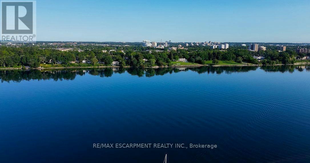 10 Brookfield Road, Oakville, ON, L6K 2Y5 - 11