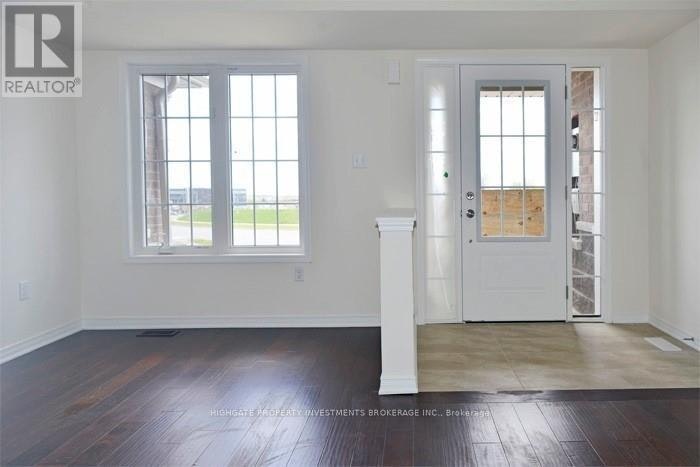 MAIN Upper 6 Harper Hill Drive, Ajax, ON, L1T 0J9 - 3