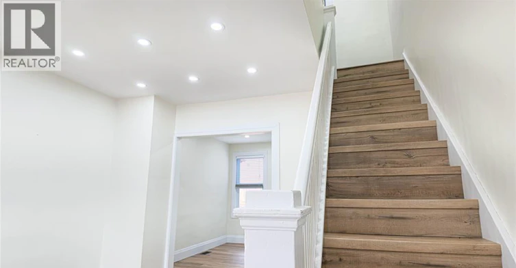 116 Elm Avenue, Windsor, ON, N9A 5G8 - 6