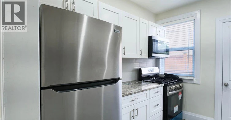 116 Elm Avenue, Windsor, ON, N9A 5G8 - 11