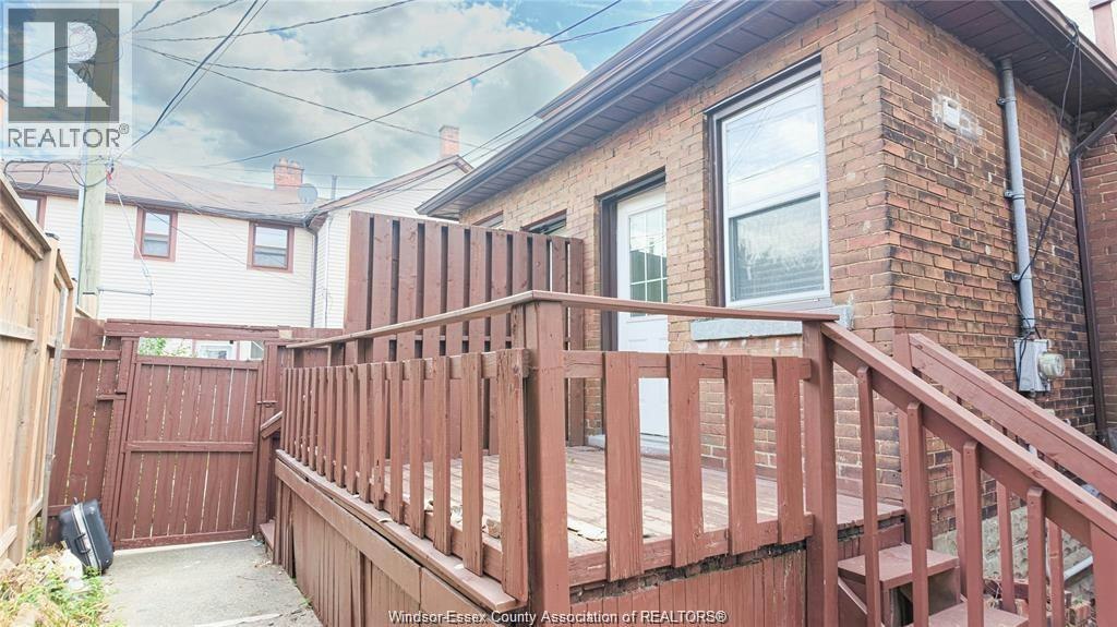 116 Elm Avenue, Windsor, ON, N9A 5G8 - 14