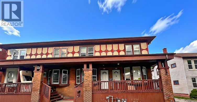 116 Elm Avenue, Windsor, ON, N9A 5G8