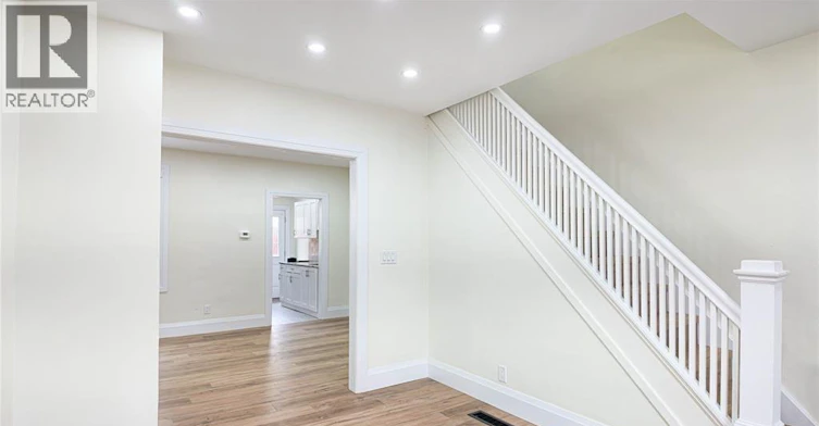 116 Elm Avenue, Windsor, ON, N9A 5G8 - 4